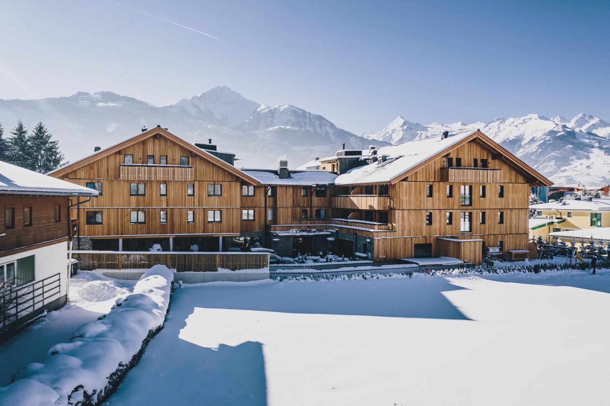 Elements Resort Zell Am See; BW Signature Collection Exterior photo